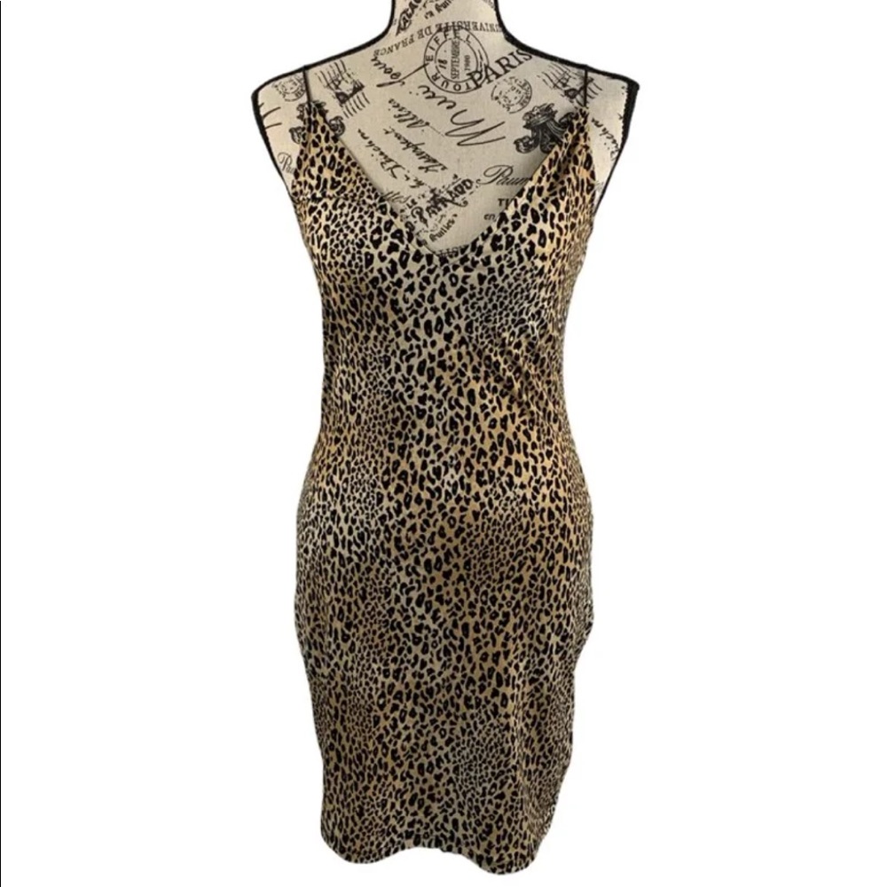*Divided H&M women's 6 leopard mini dress